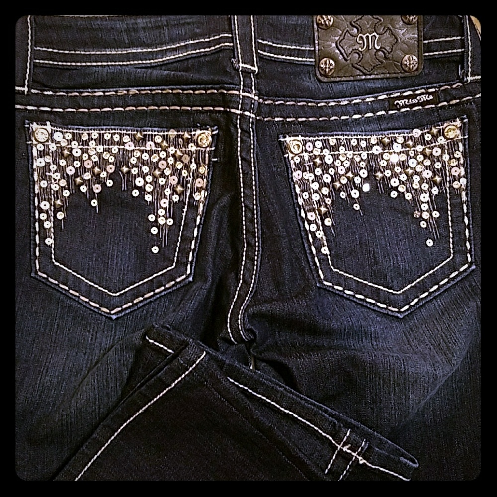 Miss Me Boot Cut Jeans with sequence pockets